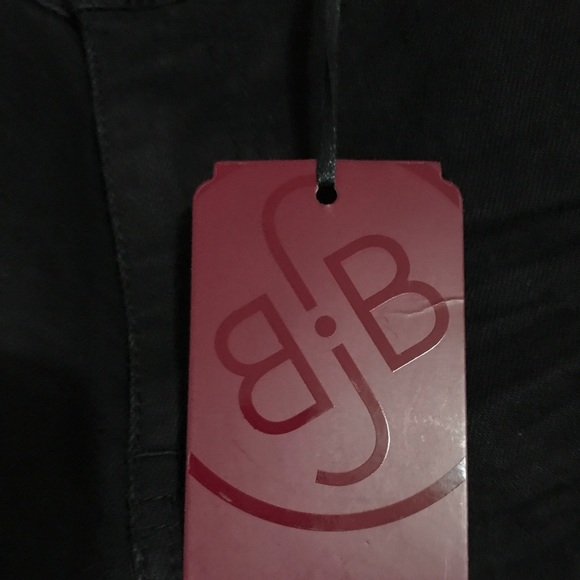 Black jean shorts - Picture 6 of 10